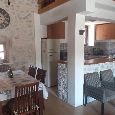 Tsitalia cottage house Leonídion Esterno foto