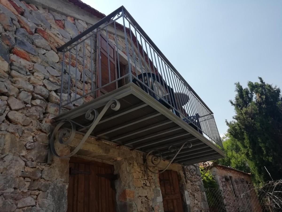 Tsitalia cottage house Leonídion Esterno foto
