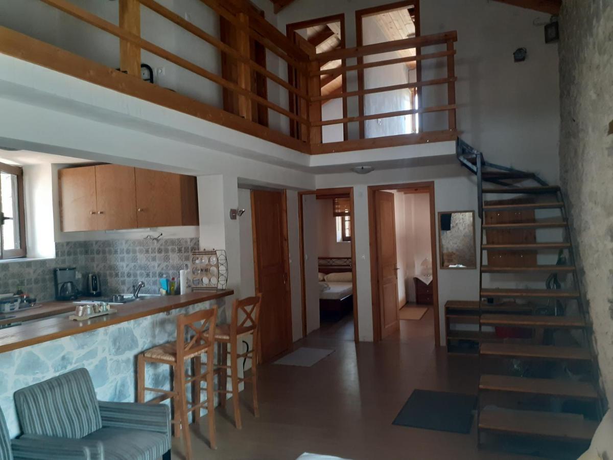 Tsitalia cottage house Leonídion Esterno foto